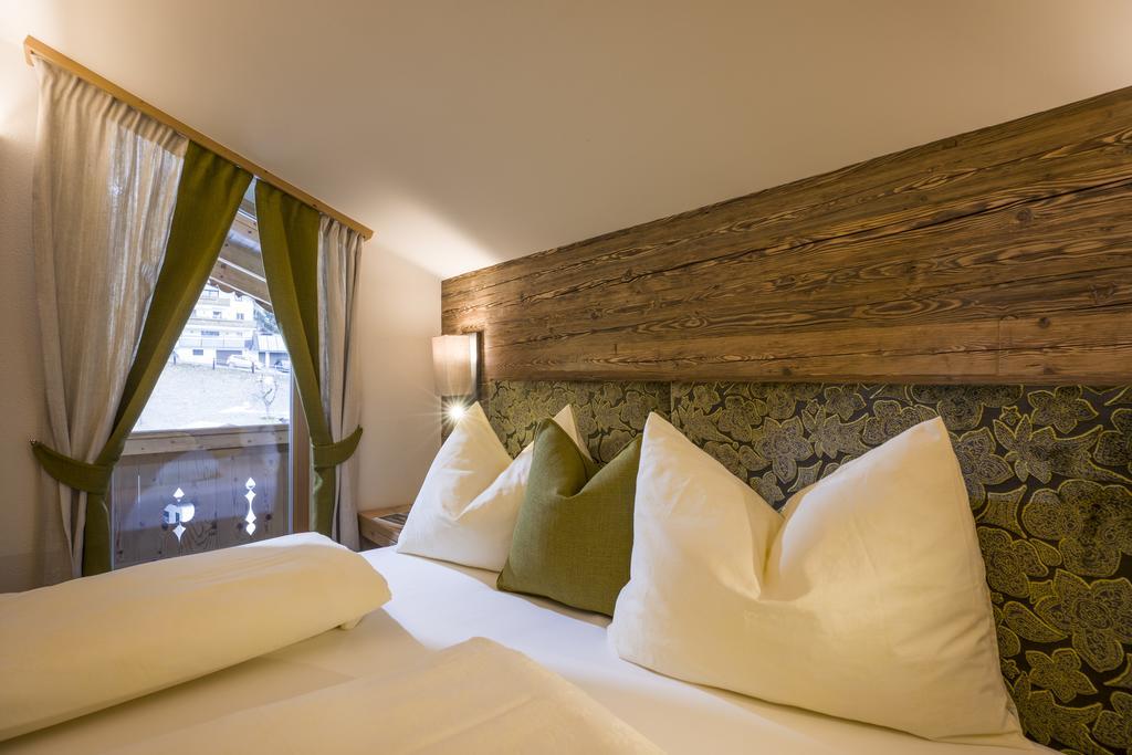 Landhotel Lechner Kirchberg in Tirol Bagian luar foto