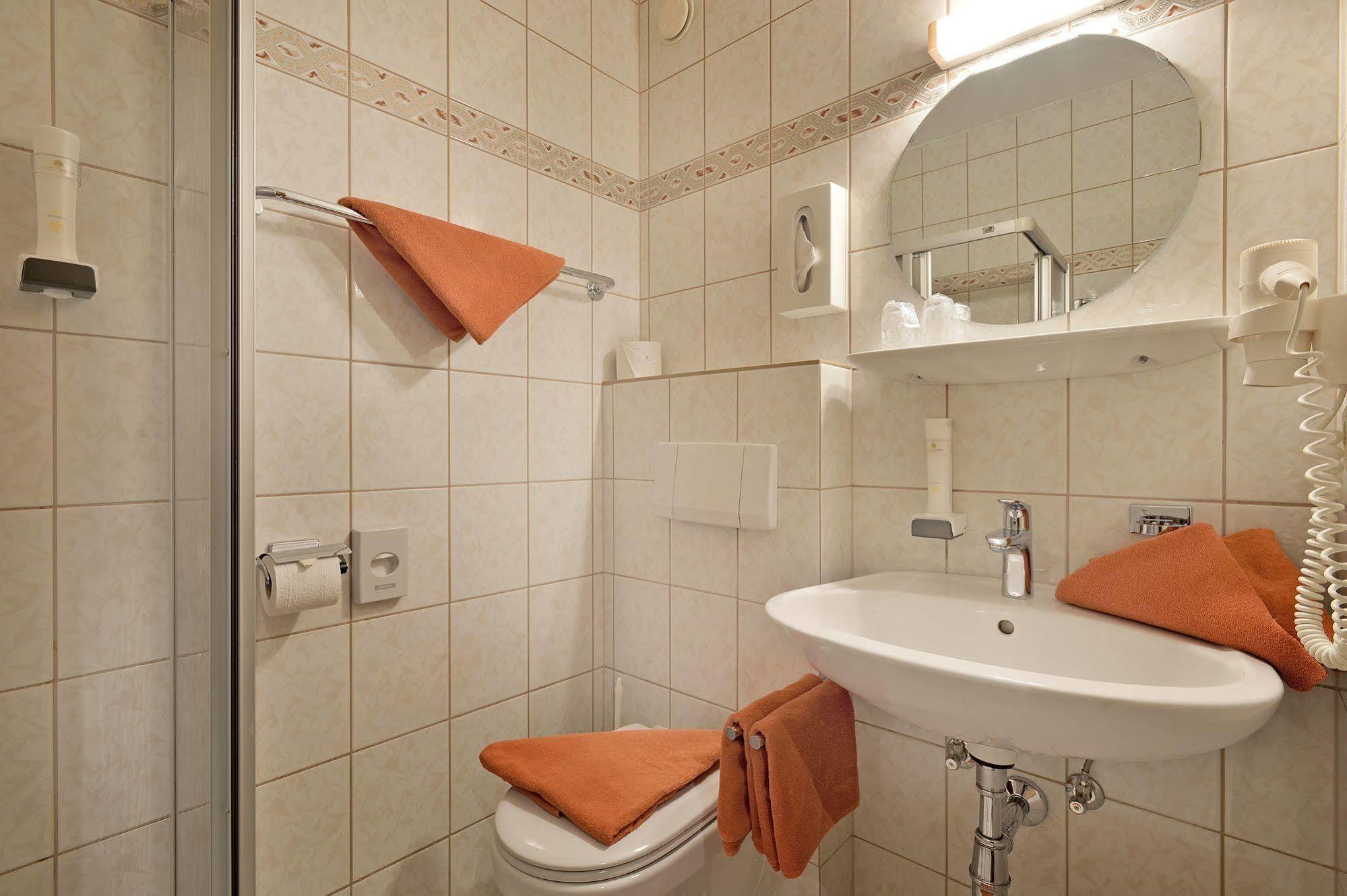 Landhotel Lechner Kirchberg in Tirol Bagian luar foto